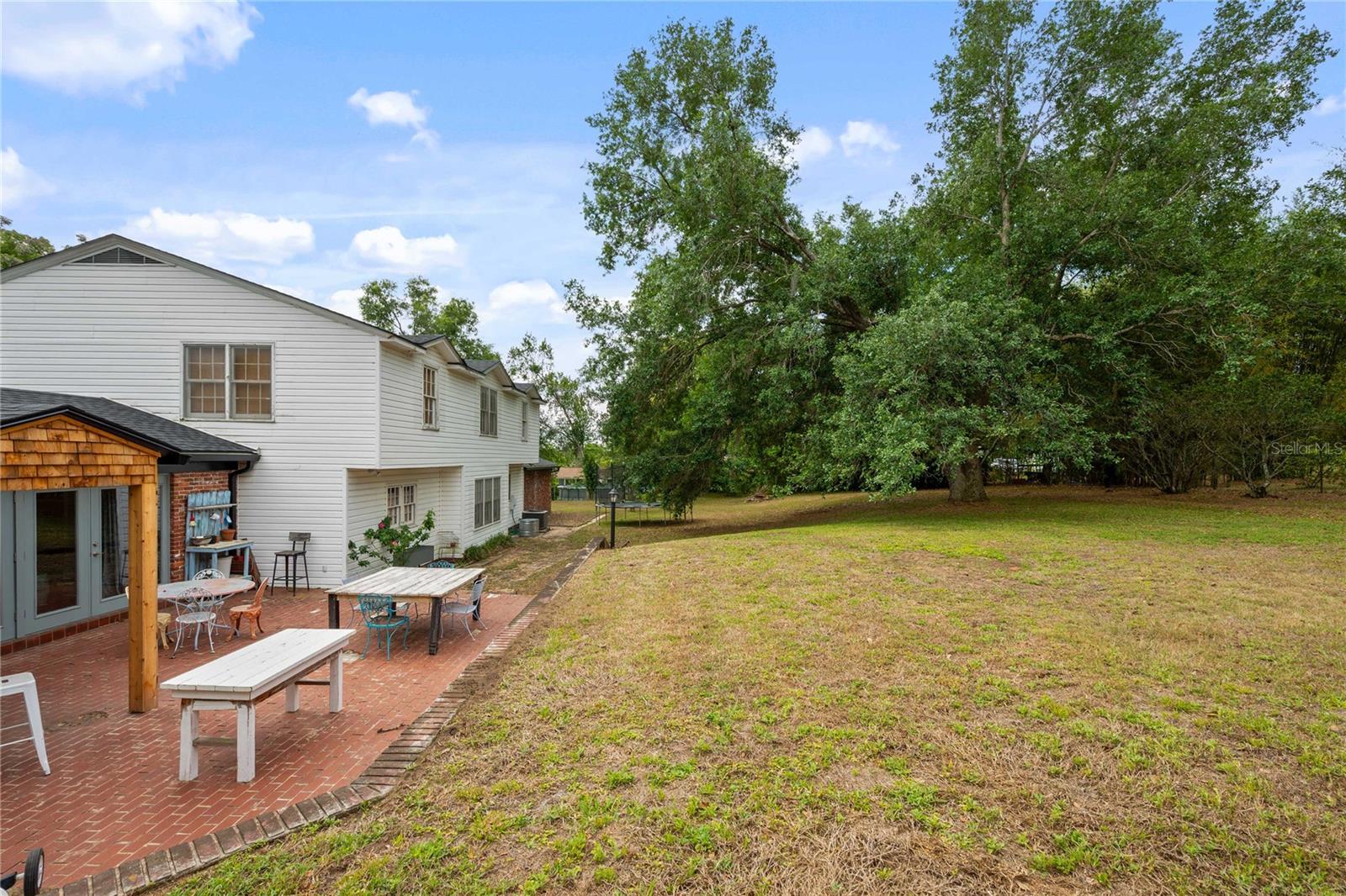 TANK HILL - Residential