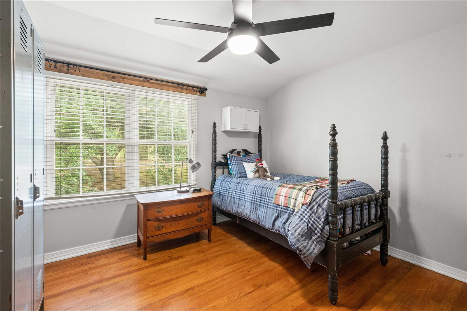 TANK HILL - Residential