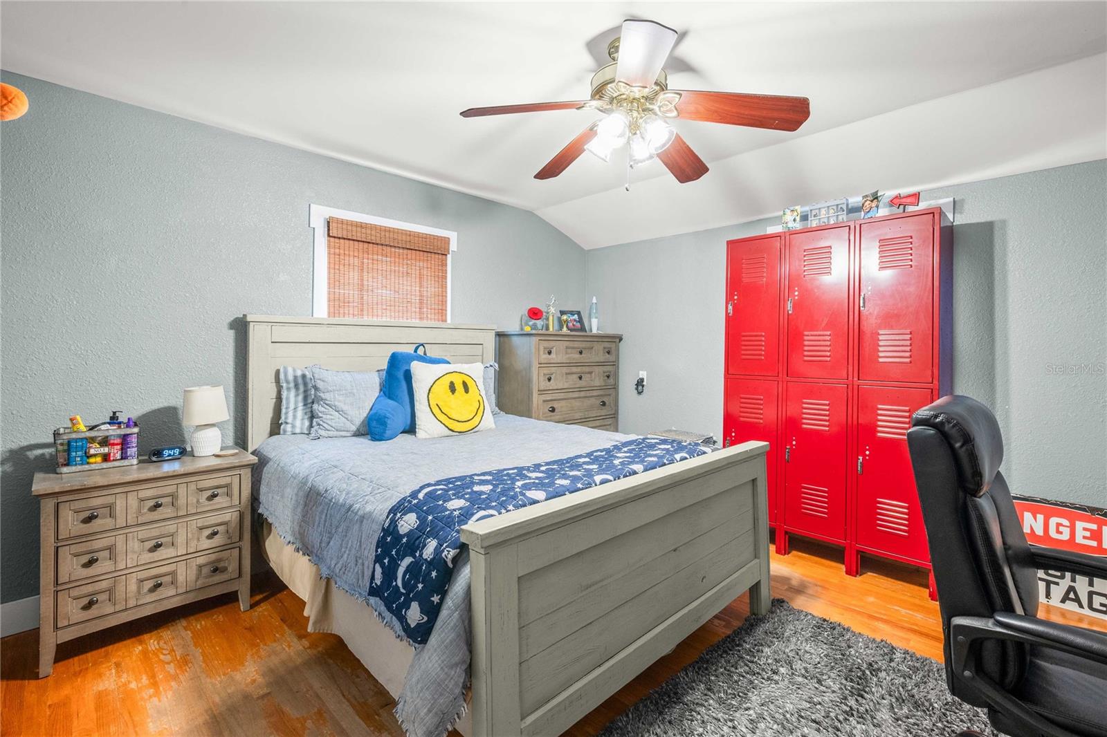 TANK HILL - Residential