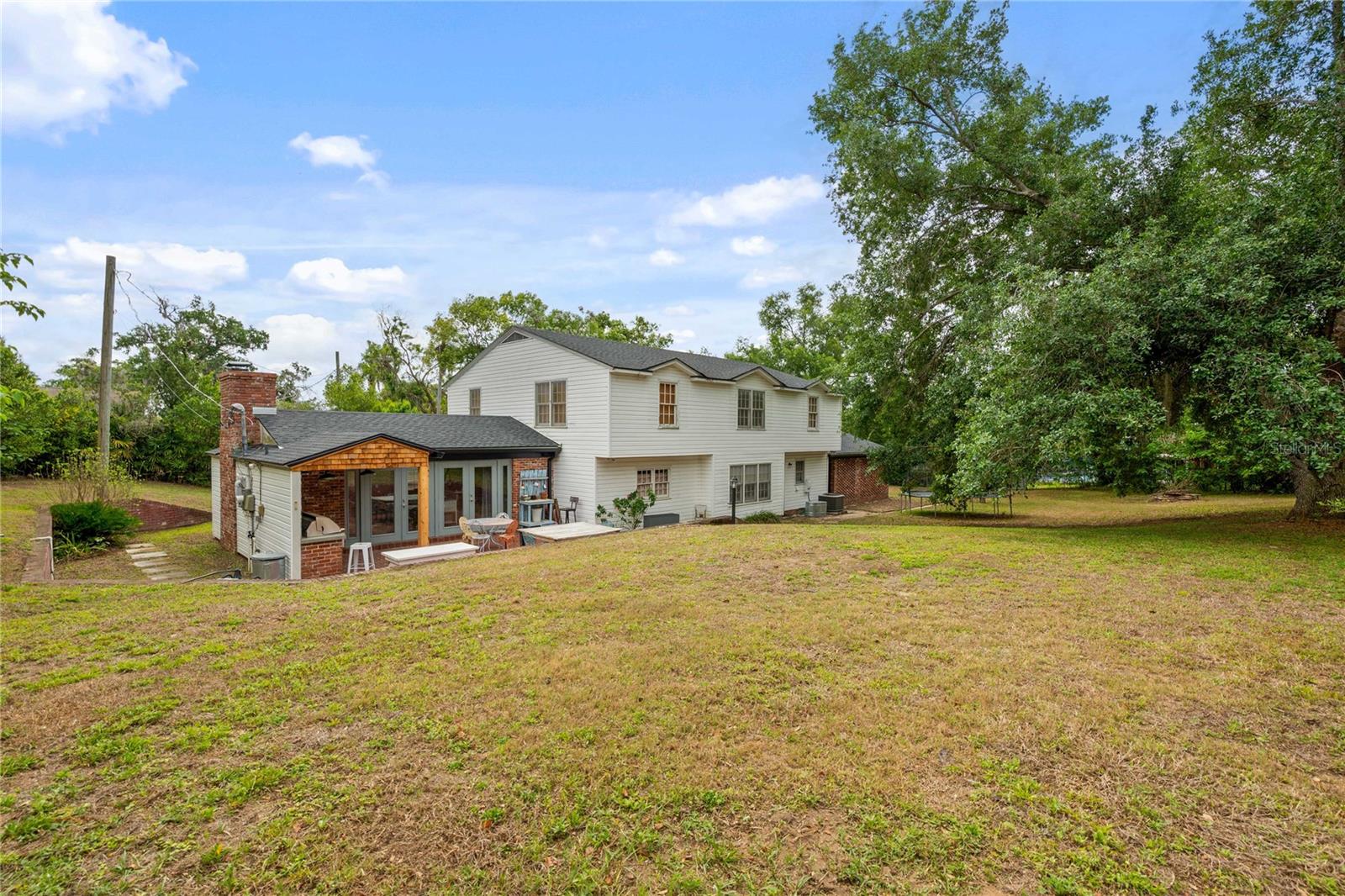 TANK HILL - Residential