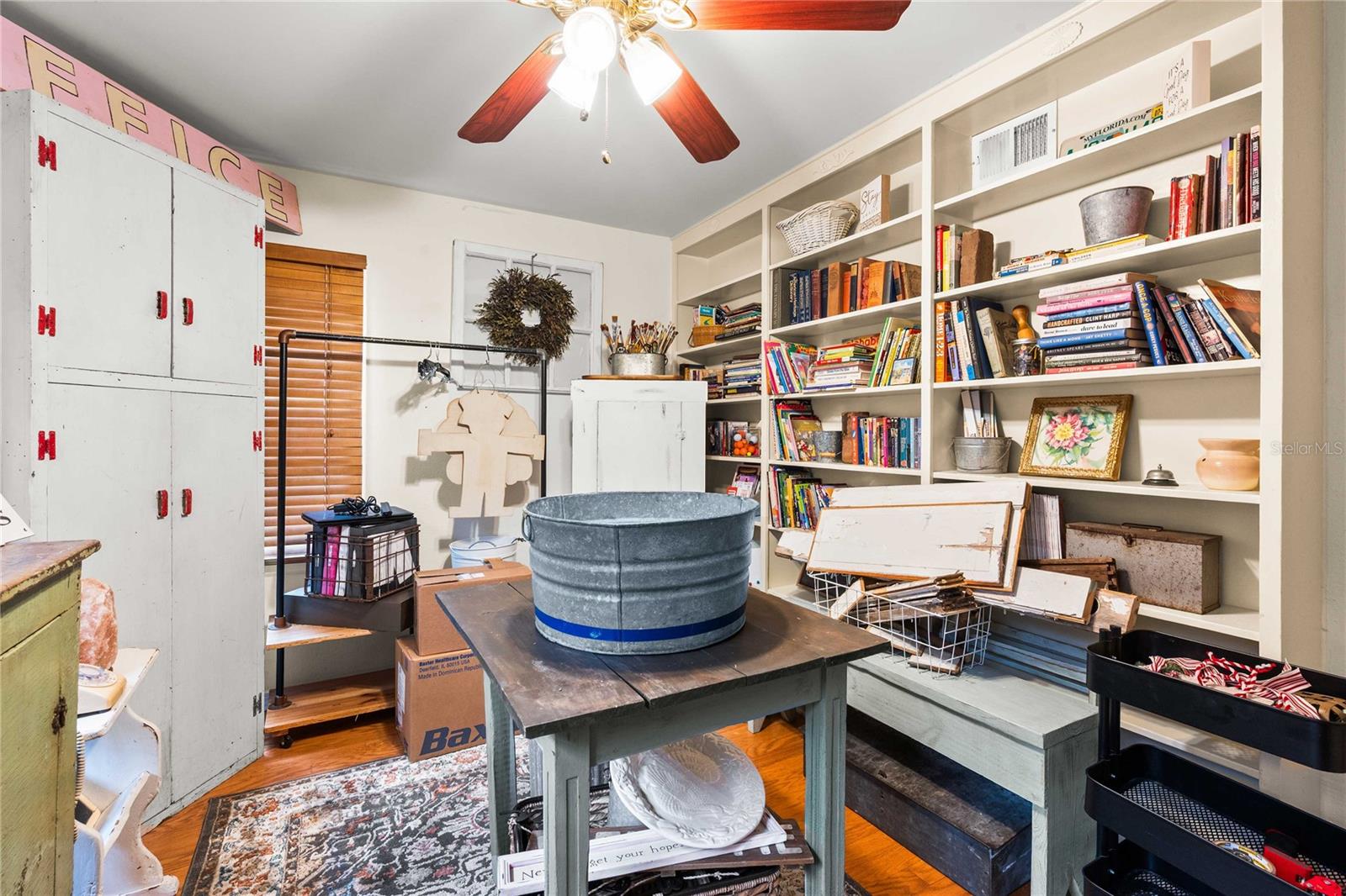 TANK HILL - Residential