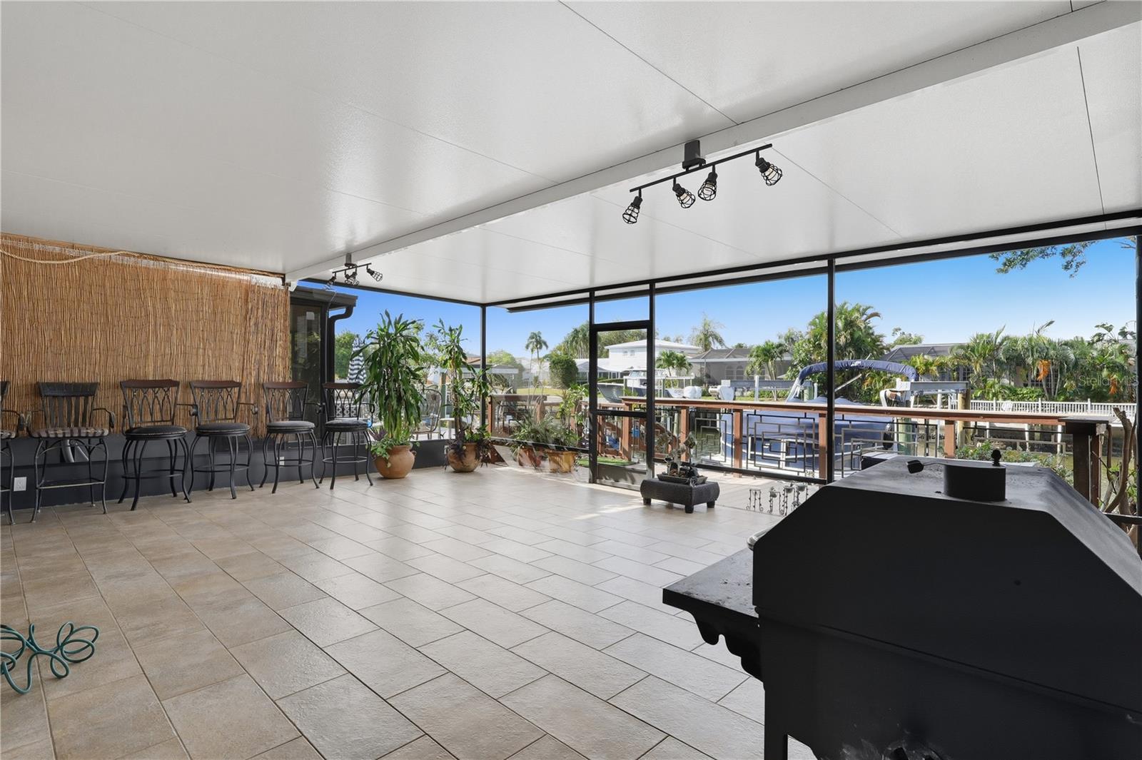 BAY CREST PARK UNIT 21 - Residential