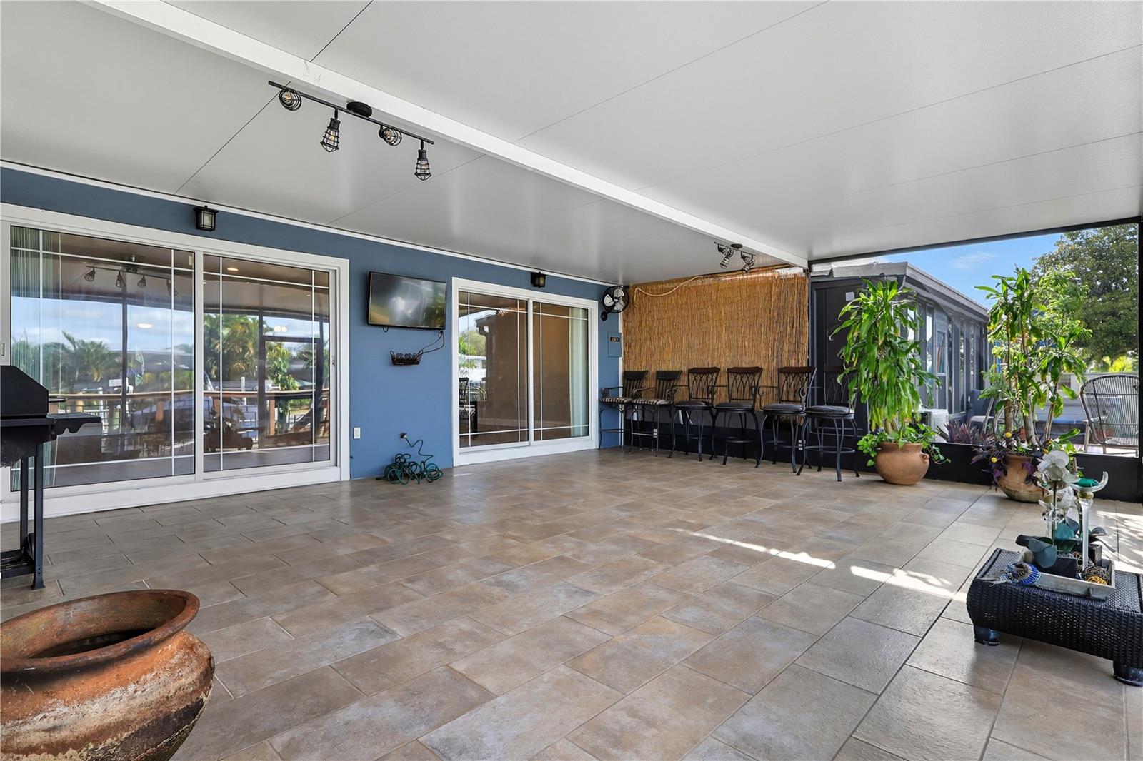 BAY CREST PARK UNIT 21 - Residential