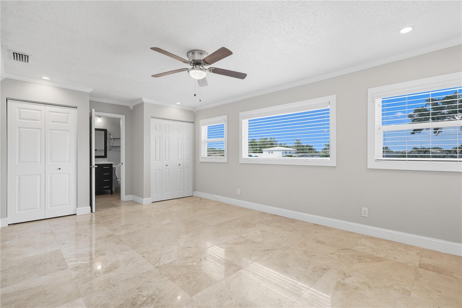 BAY CREST PARK UNIT 21 - Residential