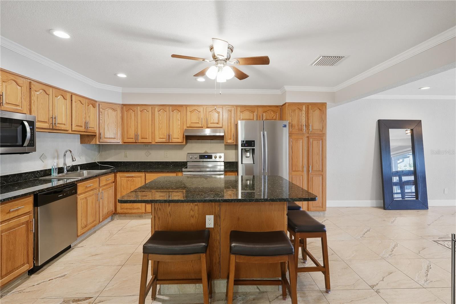 BAY CREST PARK UNIT 21 - Residential