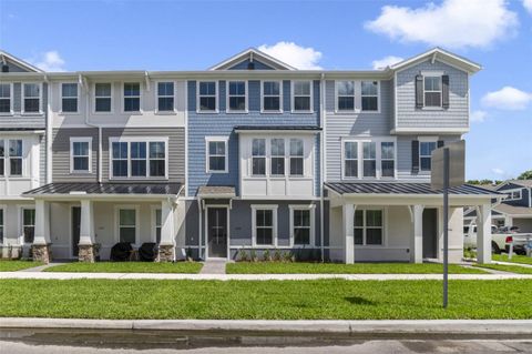 Photo of 1974 Risby Alley #12, Orlando, FL 32803 (MLS # O6351465)