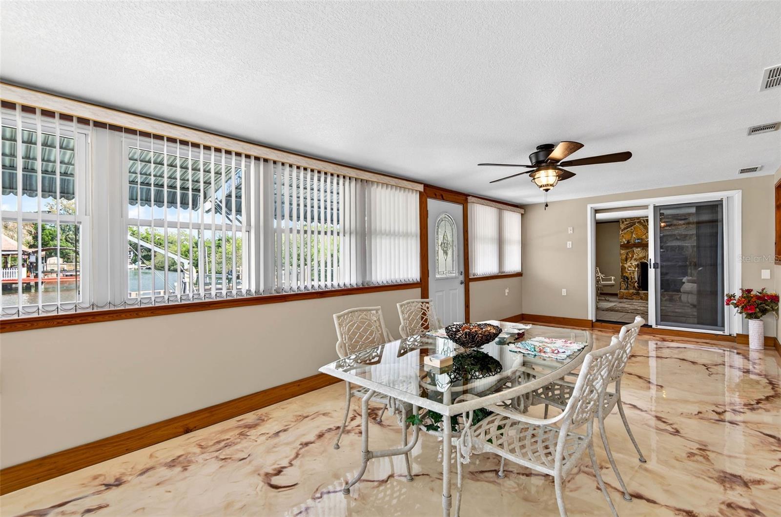 HUDSON BEACH ESTATES - Residential