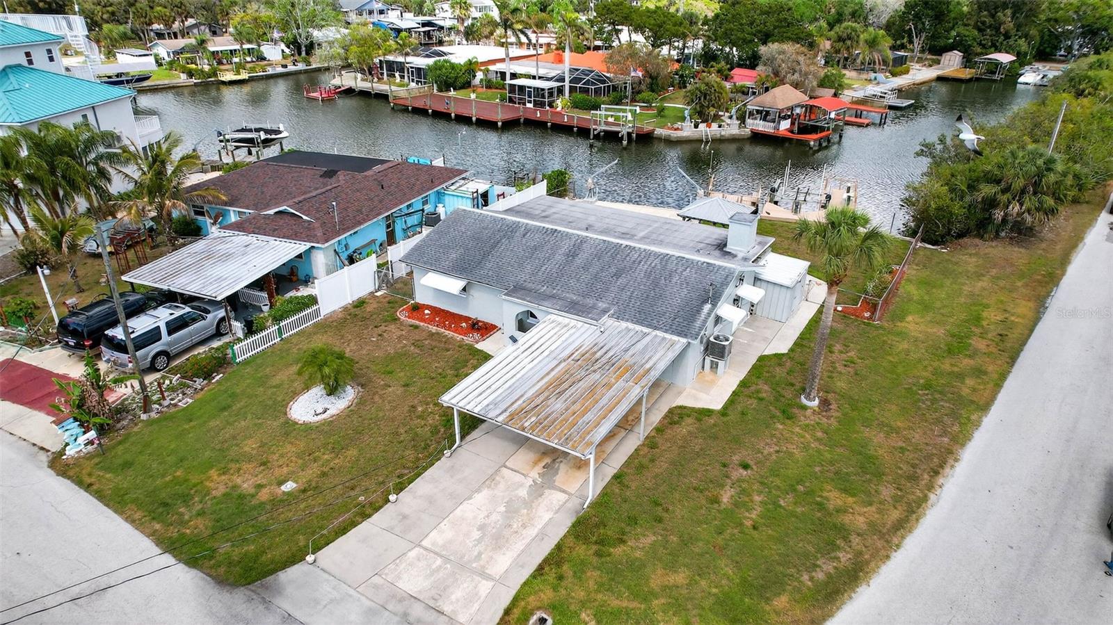 HUDSON BEACH ESTATES - Residential