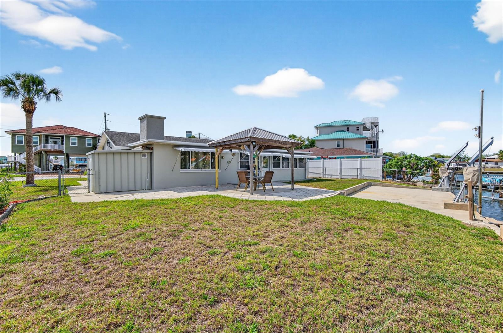 HUDSON BEACH ESTATES - Residential