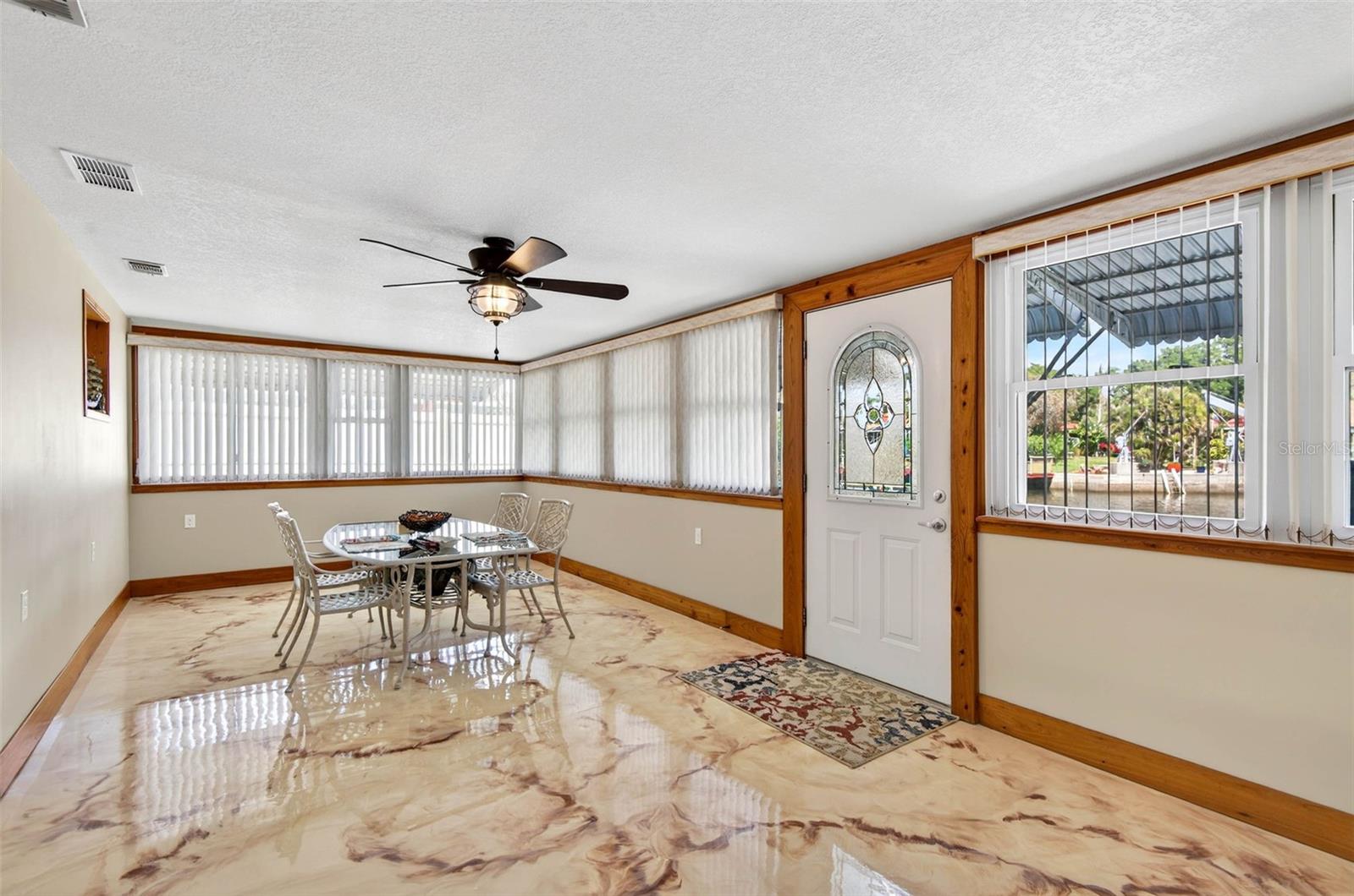 HUDSON BEACH ESTATES - Residential