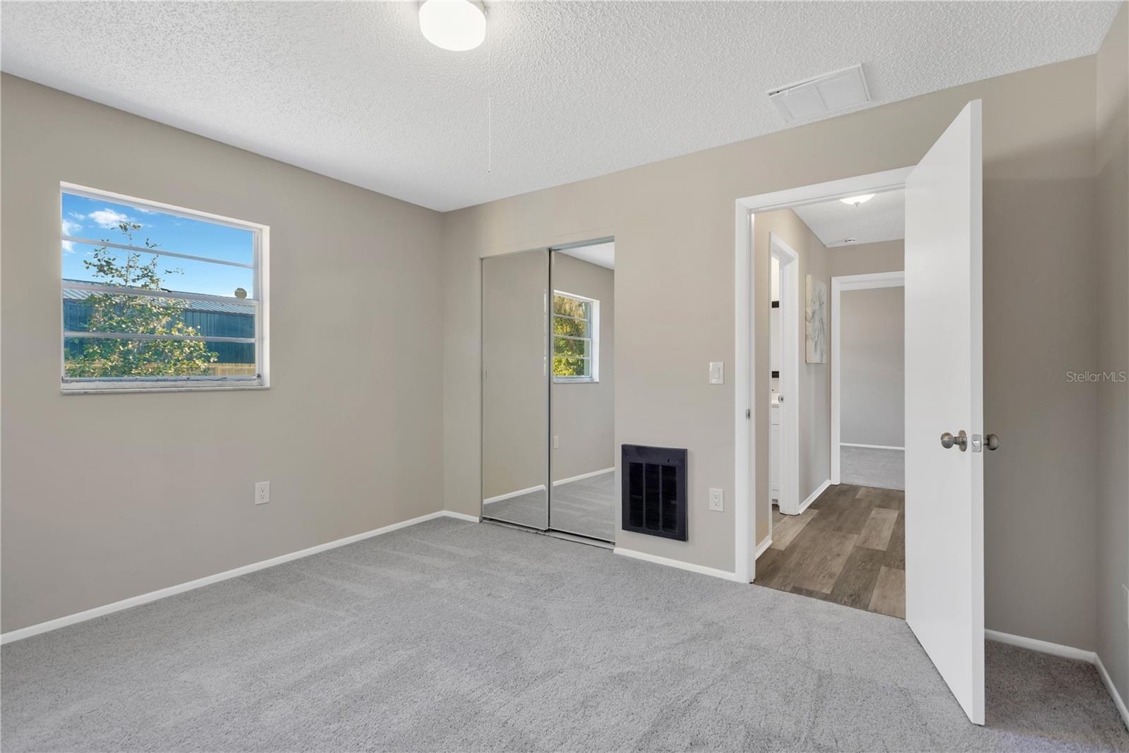 MOON LAKE ESTATES - Residential