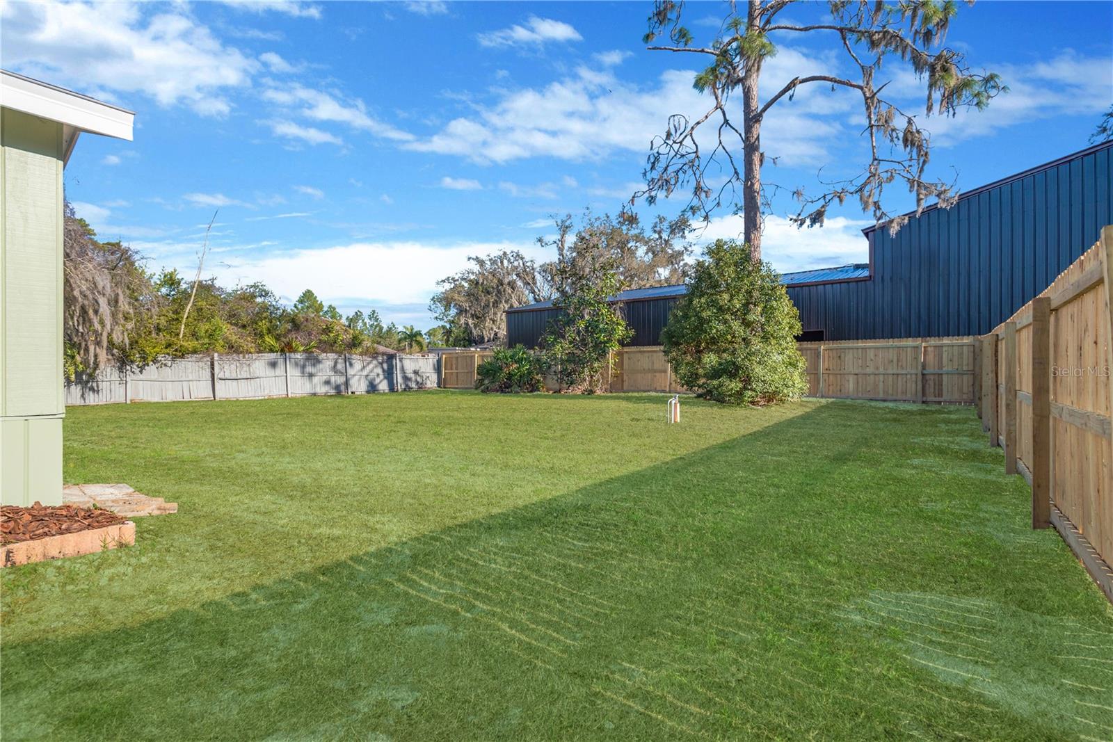 MOON LAKE ESTATES - Residential