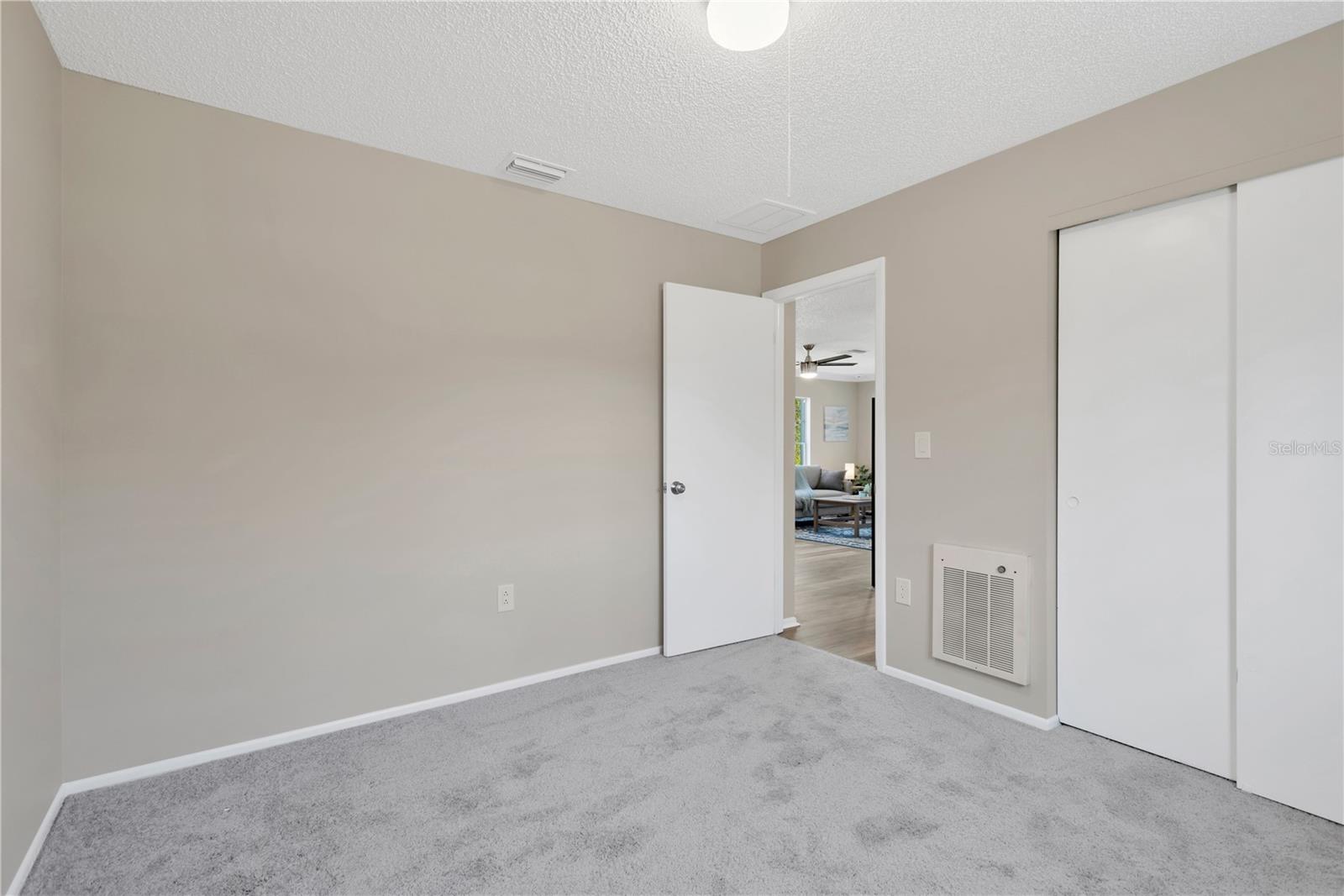 MOON LAKE ESTATES - Residential