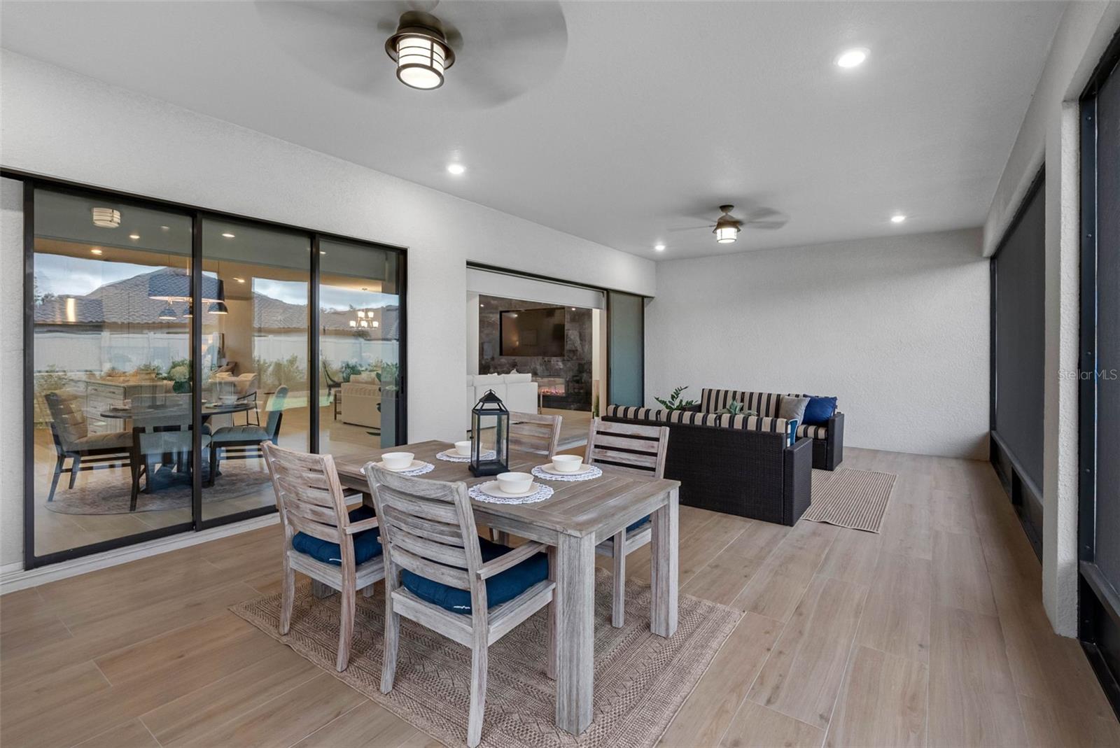 ESPLANADE/WIREGRASS RANCH PH - Residential