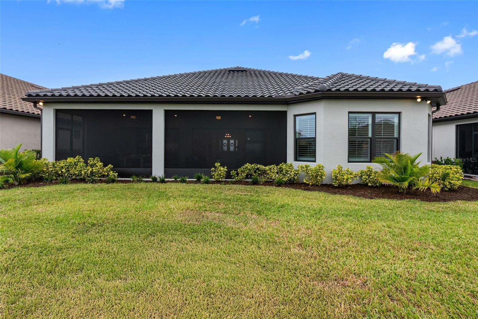 ESPLANADE/WIREGRASS RANCH PH - Residential