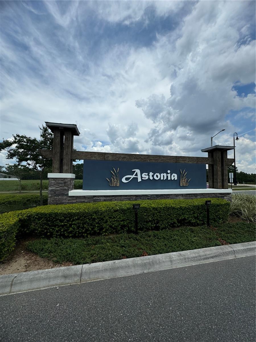 ASTONIA PH 2 & 3 - Residential Lease