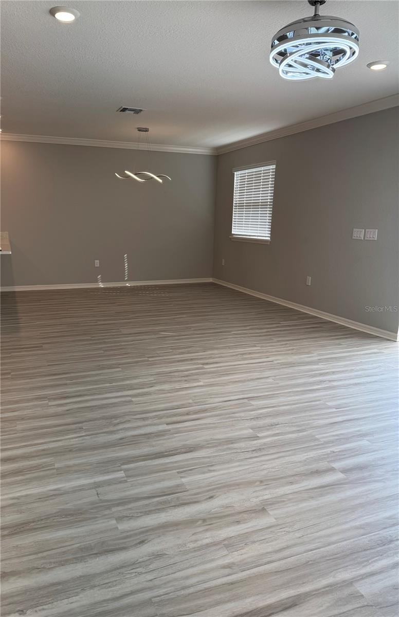 ASTONIA PH 2 & 3 - Residential Lease