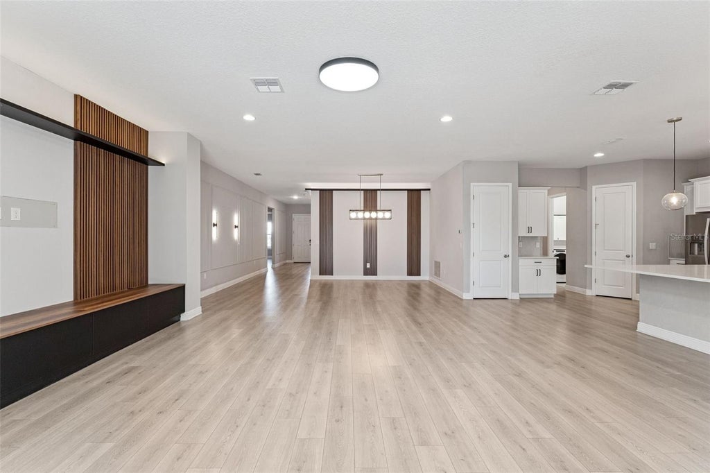 Photo of 19058 Planetree Street, Orlando, FL 32827 (MLS # O6445897)