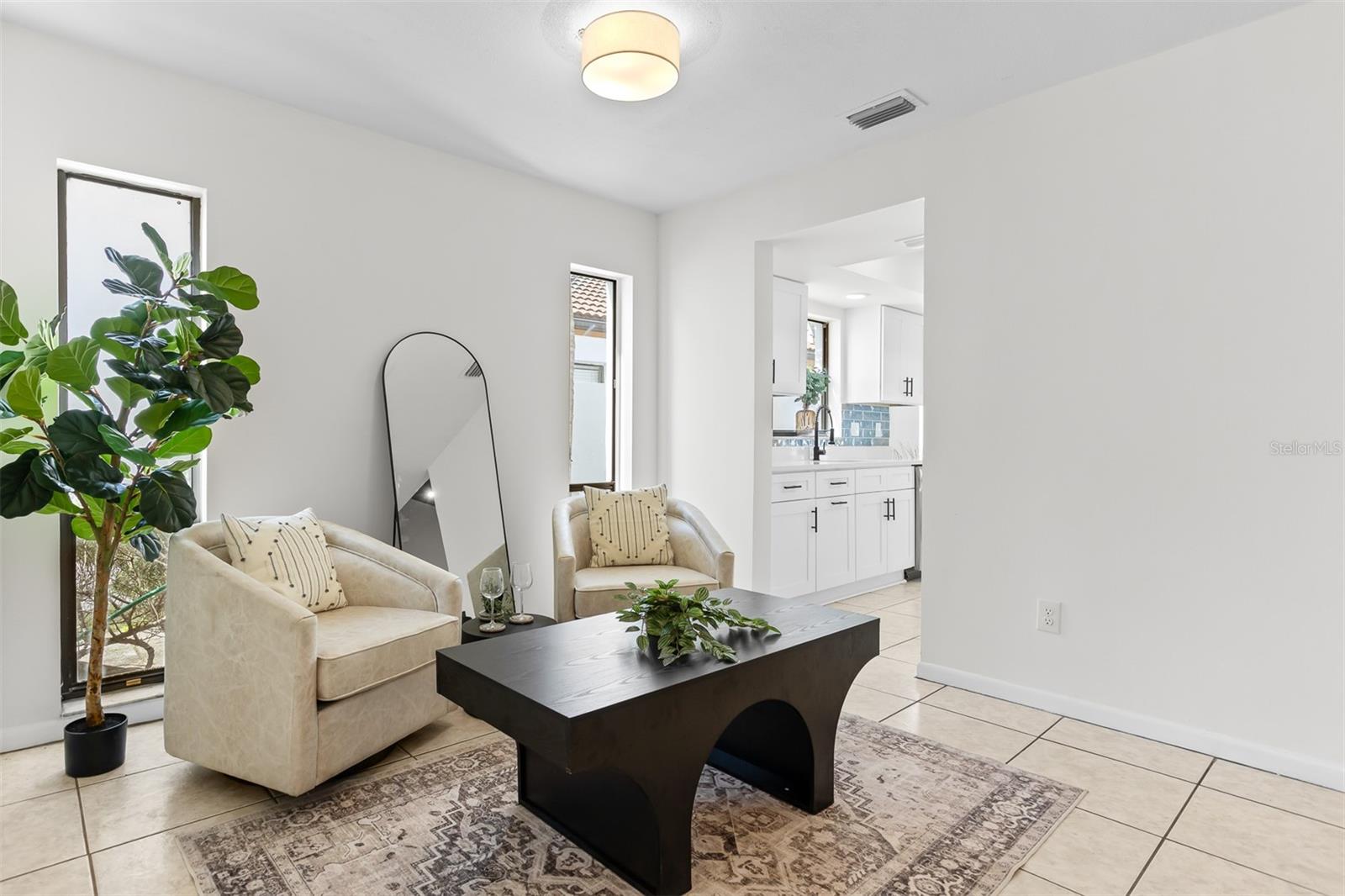 VISTA DEL RIO - Residential