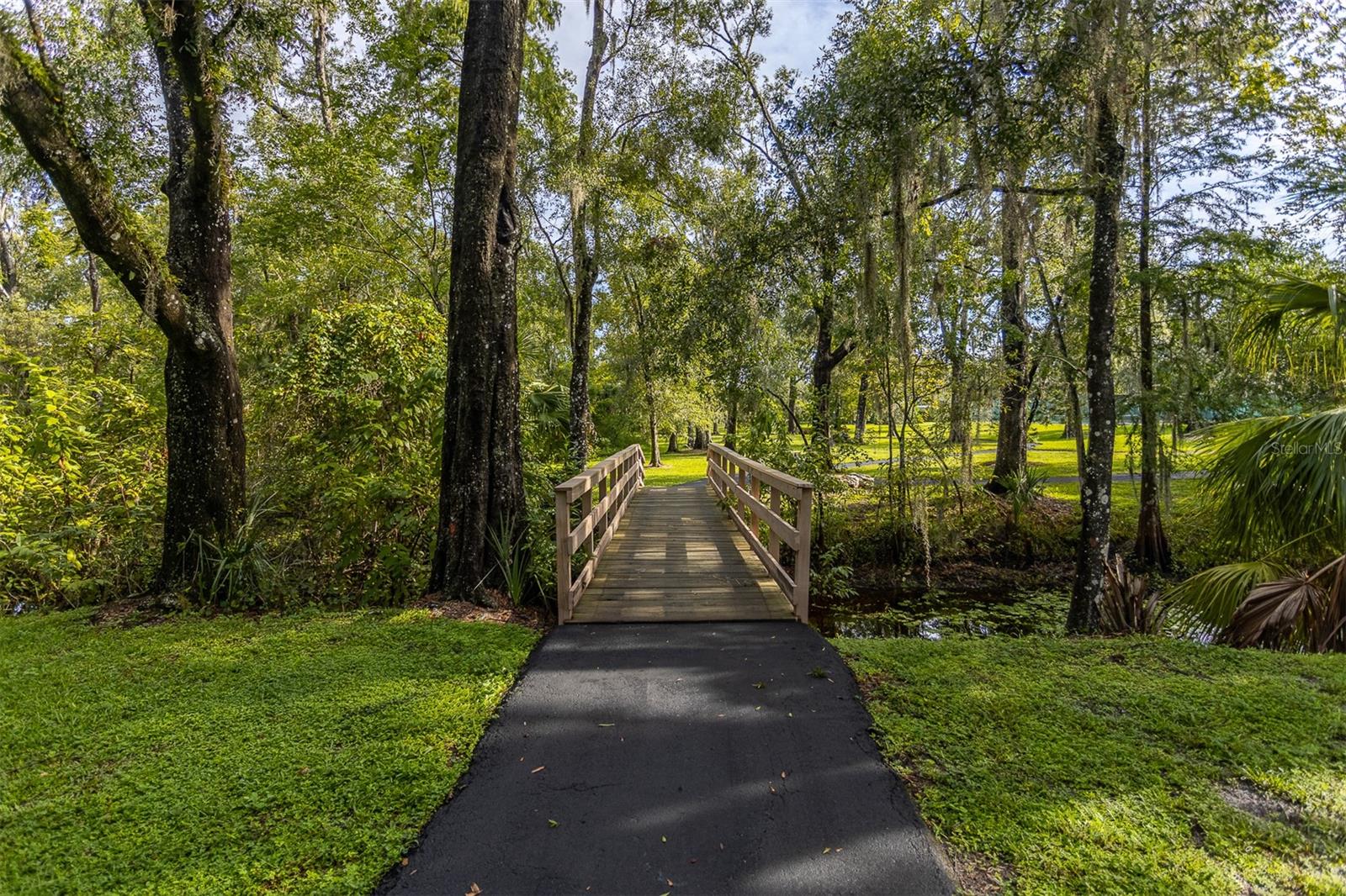 VISTA DEL RIO - Residential