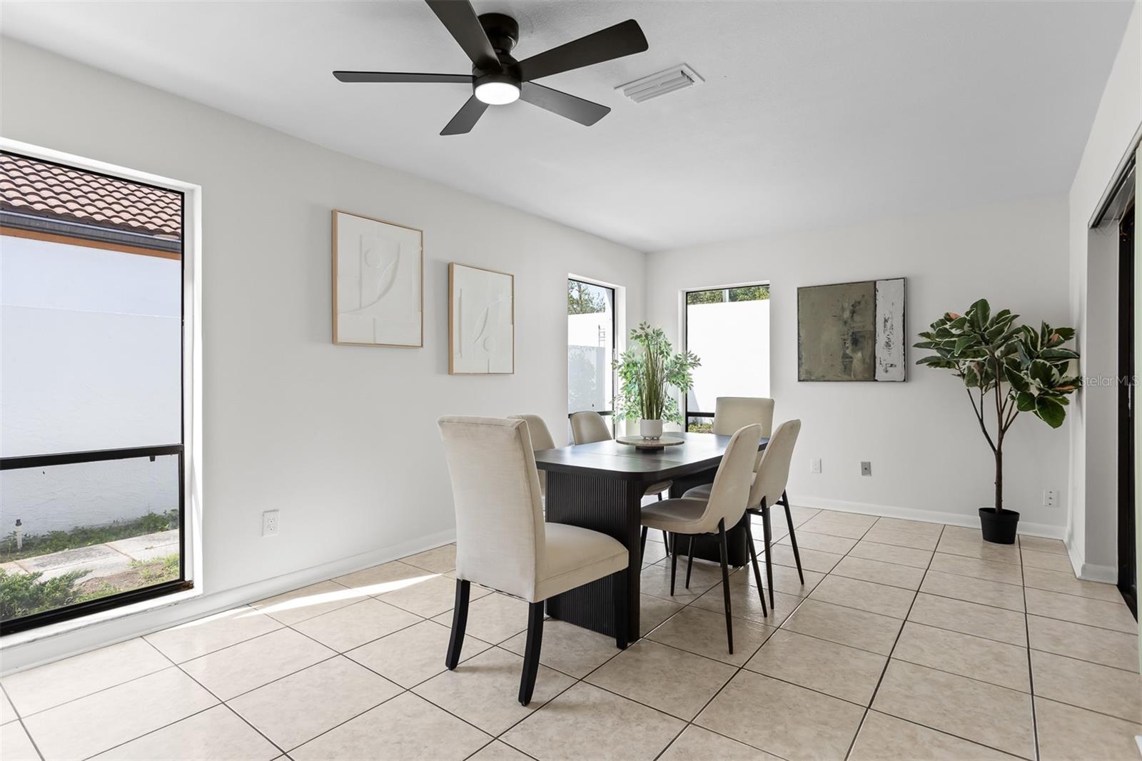 VISTA DEL RIO - Residential