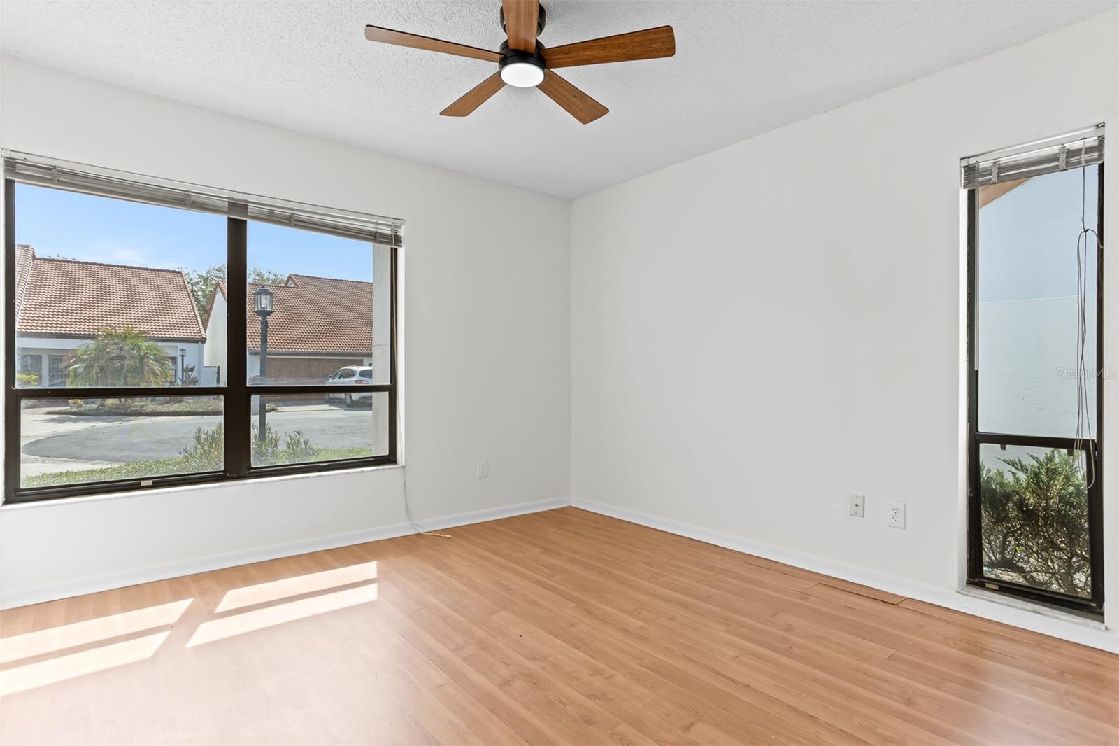 VISTA DEL RIO - Residential