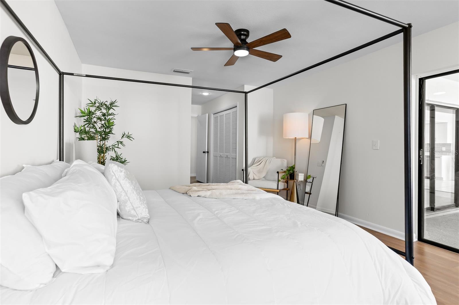 VISTA DEL RIO - Residential