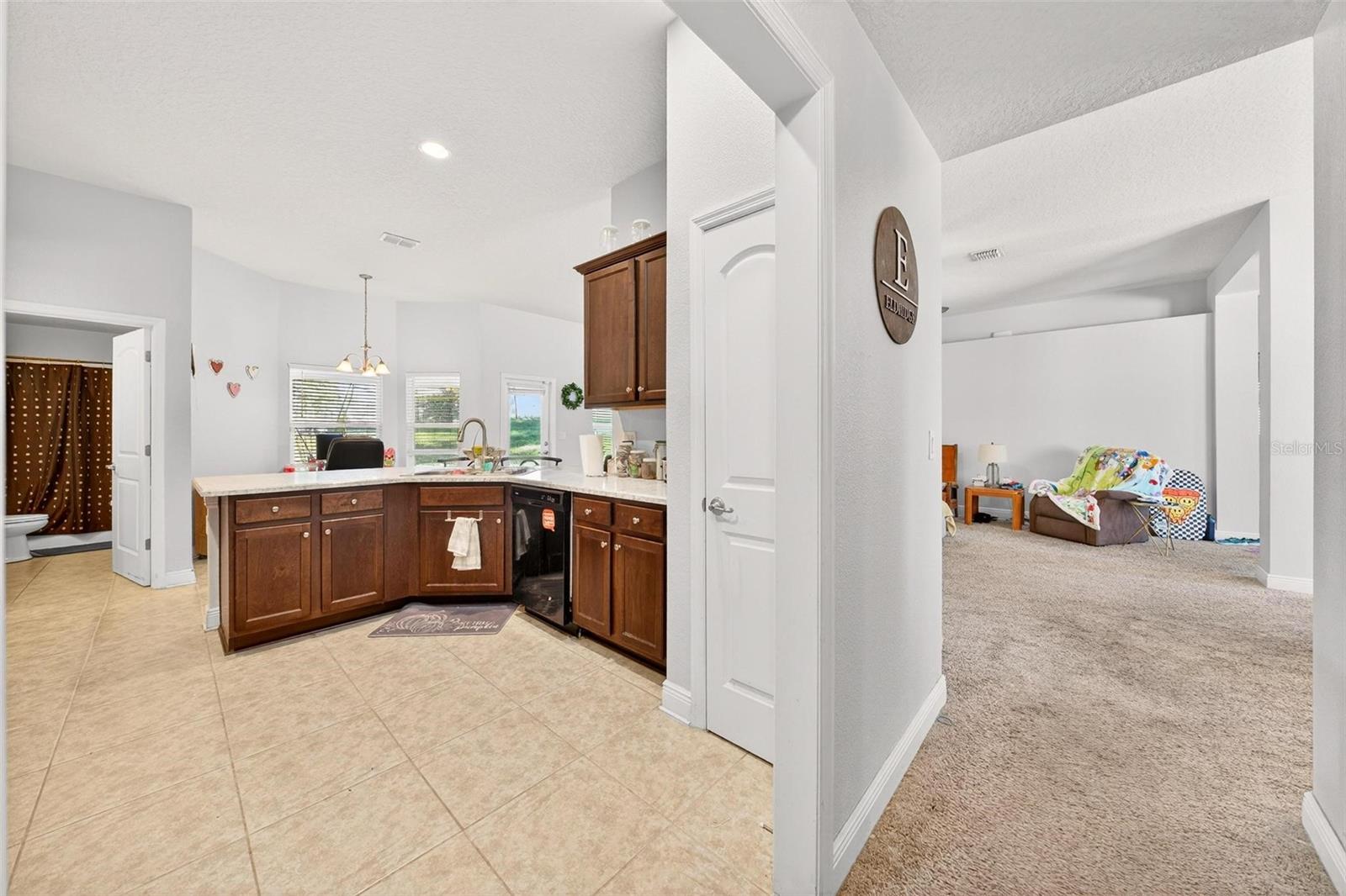 LEESBURG ASHTON WOODS - Residential