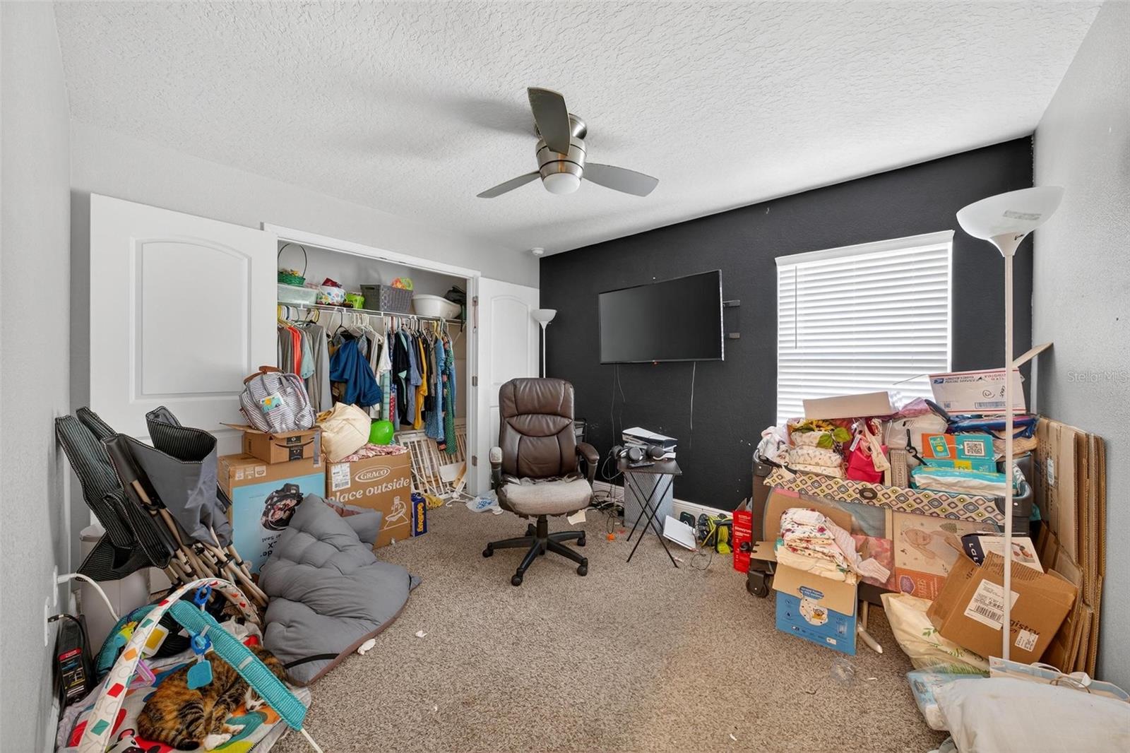 LEESBURG ASHTON WOODS - Residential