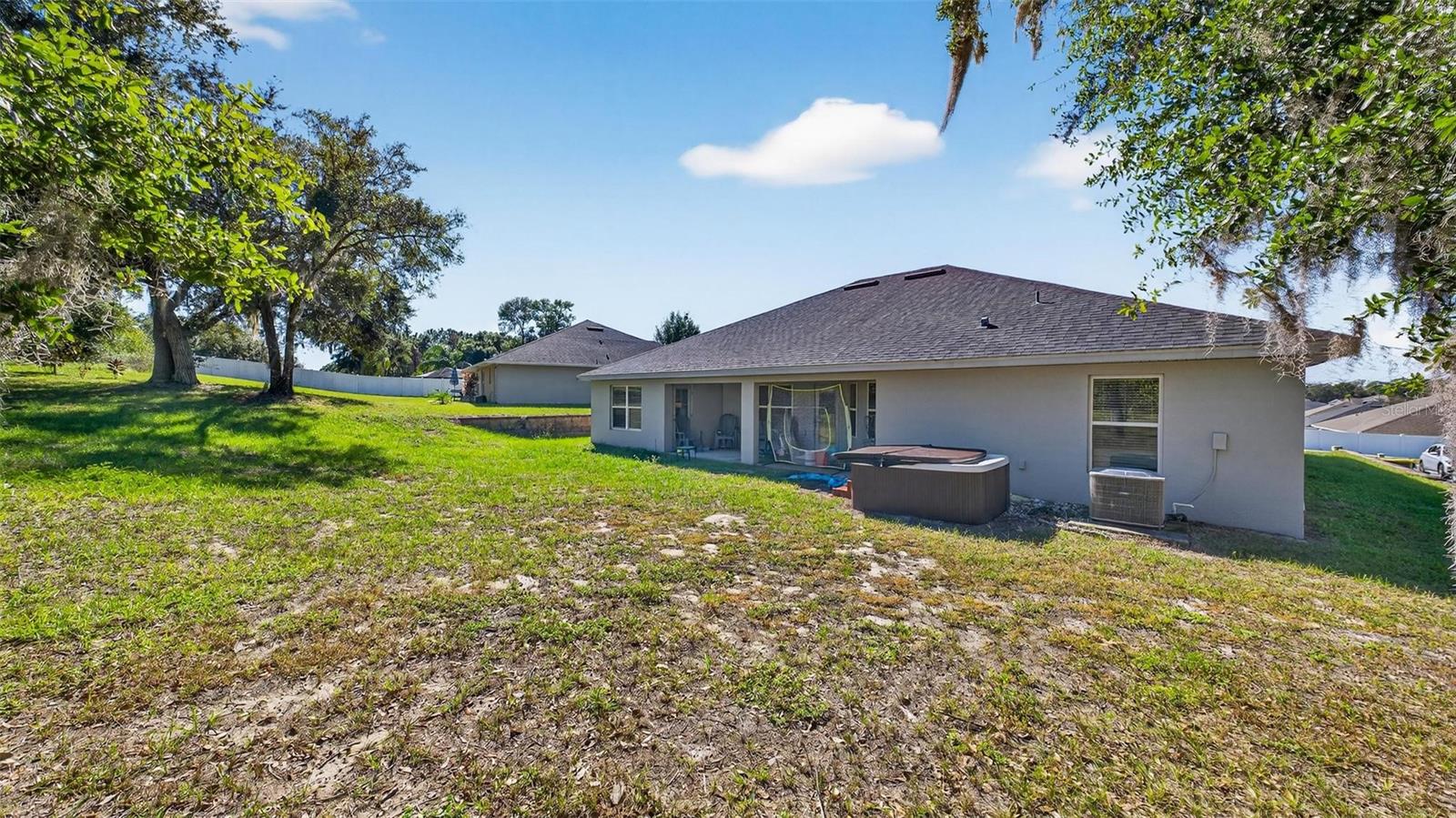 LEESBURG ASHTON WOODS - Residential