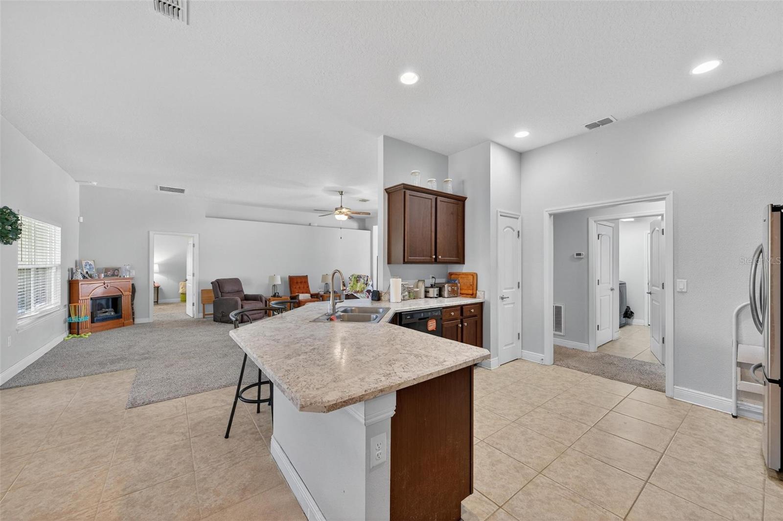 LEESBURG ASHTON WOODS - Residential