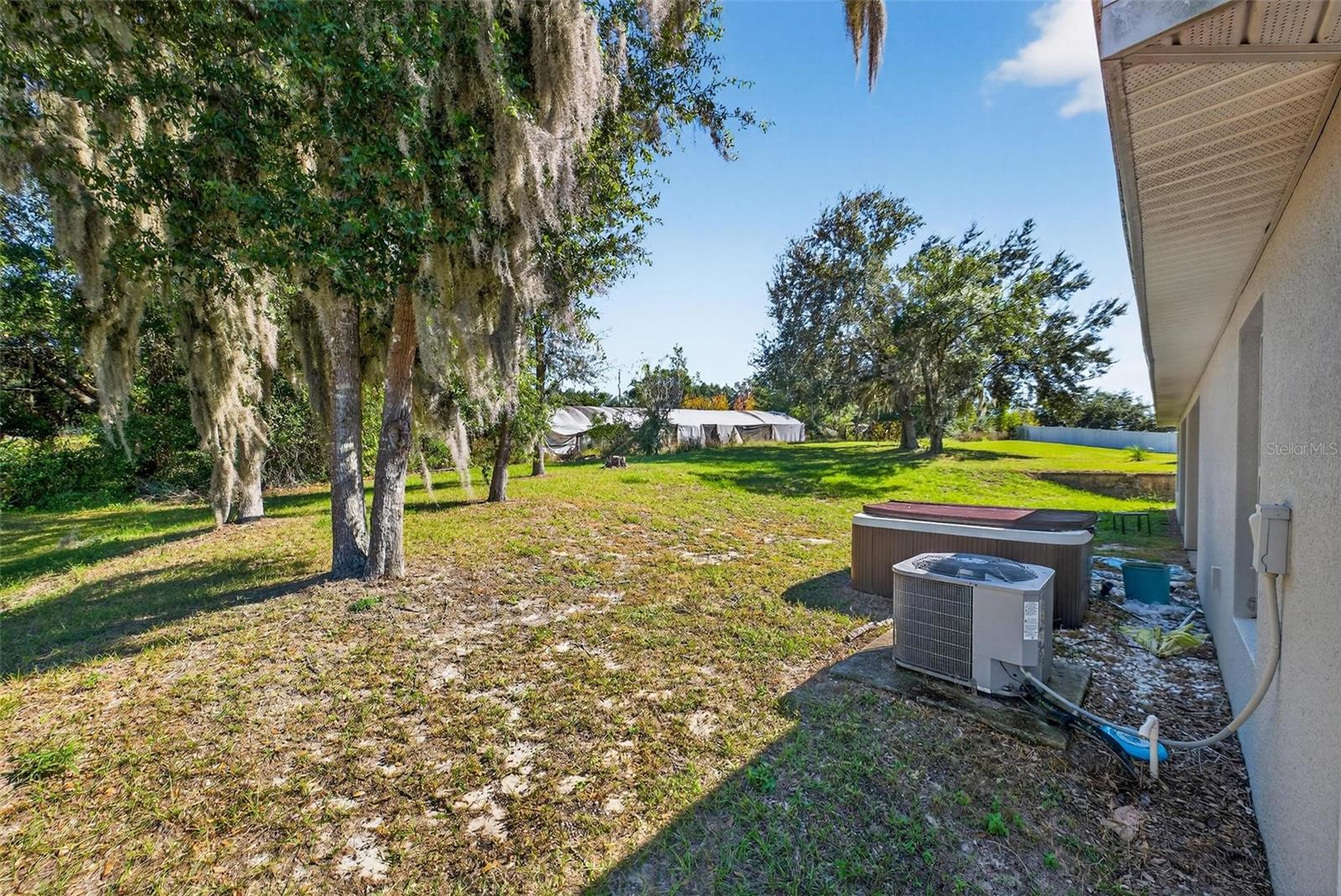 LEESBURG ASHTON WOODS - Residential