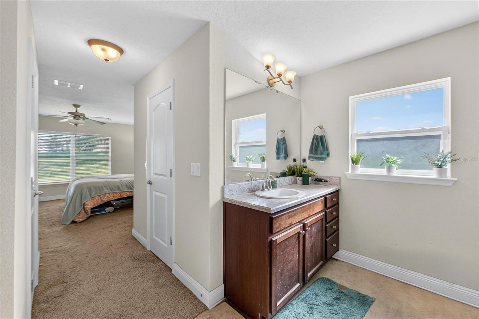 LEESBURG ASHTON WOODS - Residential