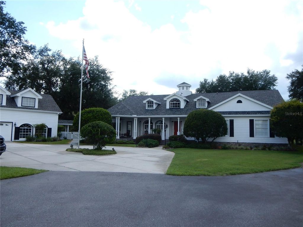 Photo of 30841 Deer Run, Dade City, FL 33523 (MLS # TB8511978)