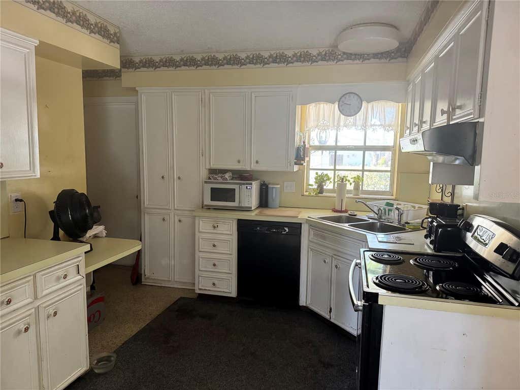 Photo of 2765 Abbey Road, Winter Park, FL 32792 (MLS # O6434420)
