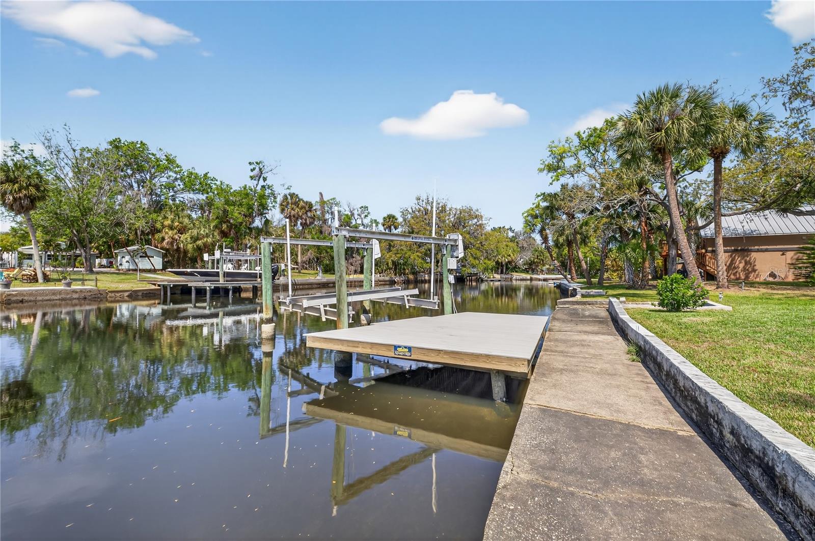 RIO VISTA PARK - Residential