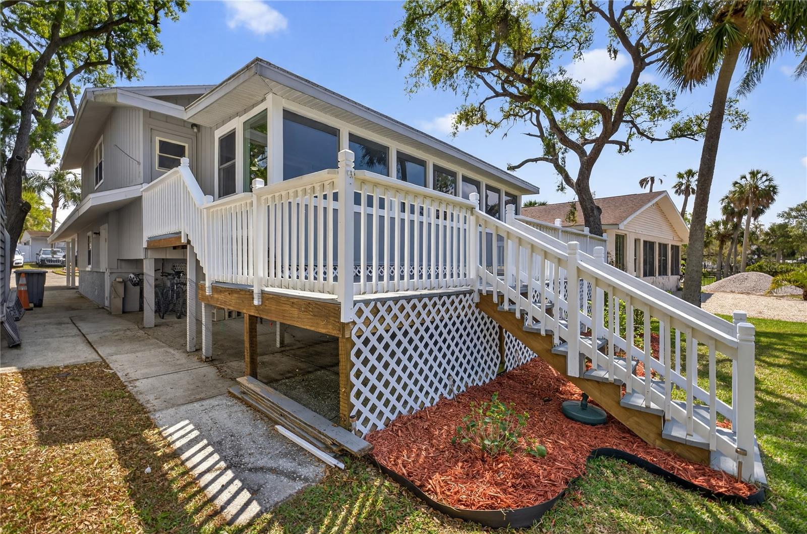 RIO VISTA PARK - Residential