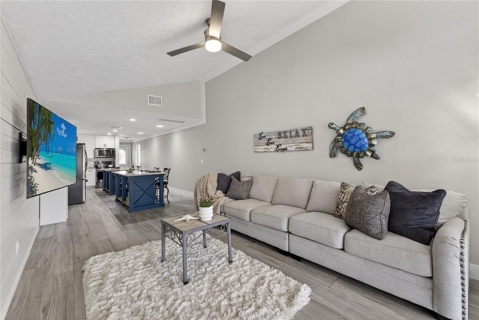 RIO VISTA PARK - Residential