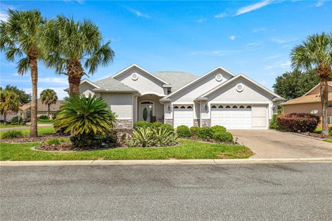 Photo of 8616 SW 82nd Terrace, Ocala, FL 34481 (MLS # OM709498)