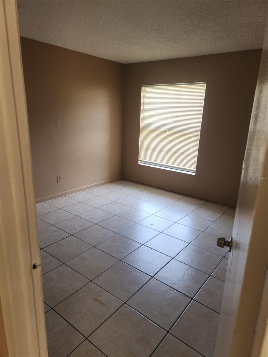 UNPLATTED - Residential Lease