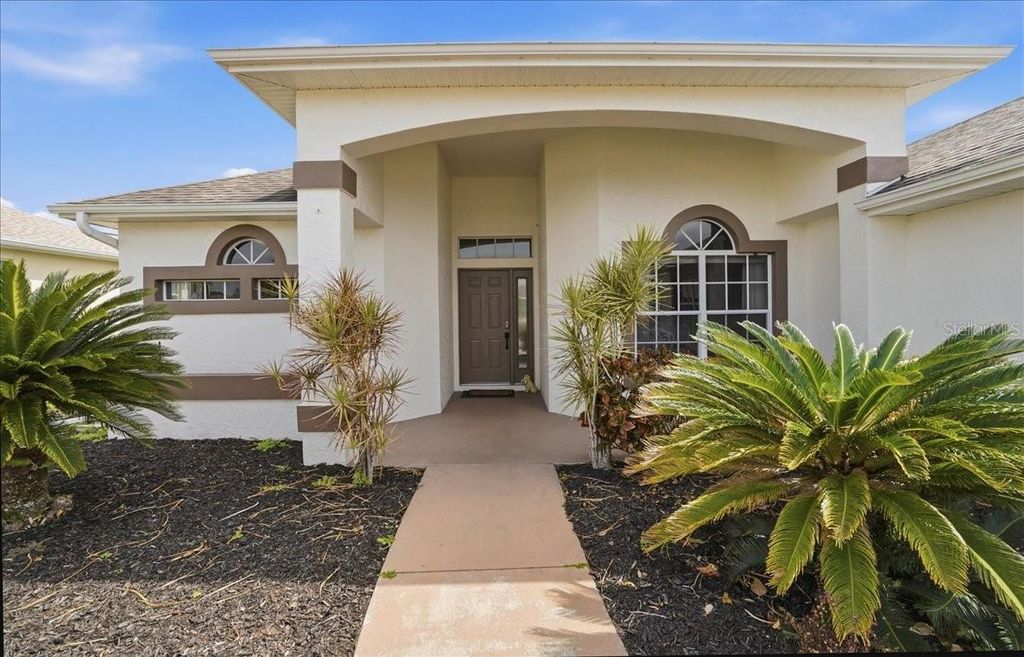 Photo of 6710 Pleasant Hill Road, Bradenton, FL 34203 (MLS # A4683928)