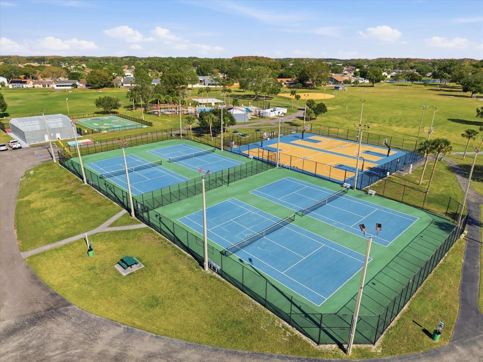 BELLEFIELD VILLAGE - Residential