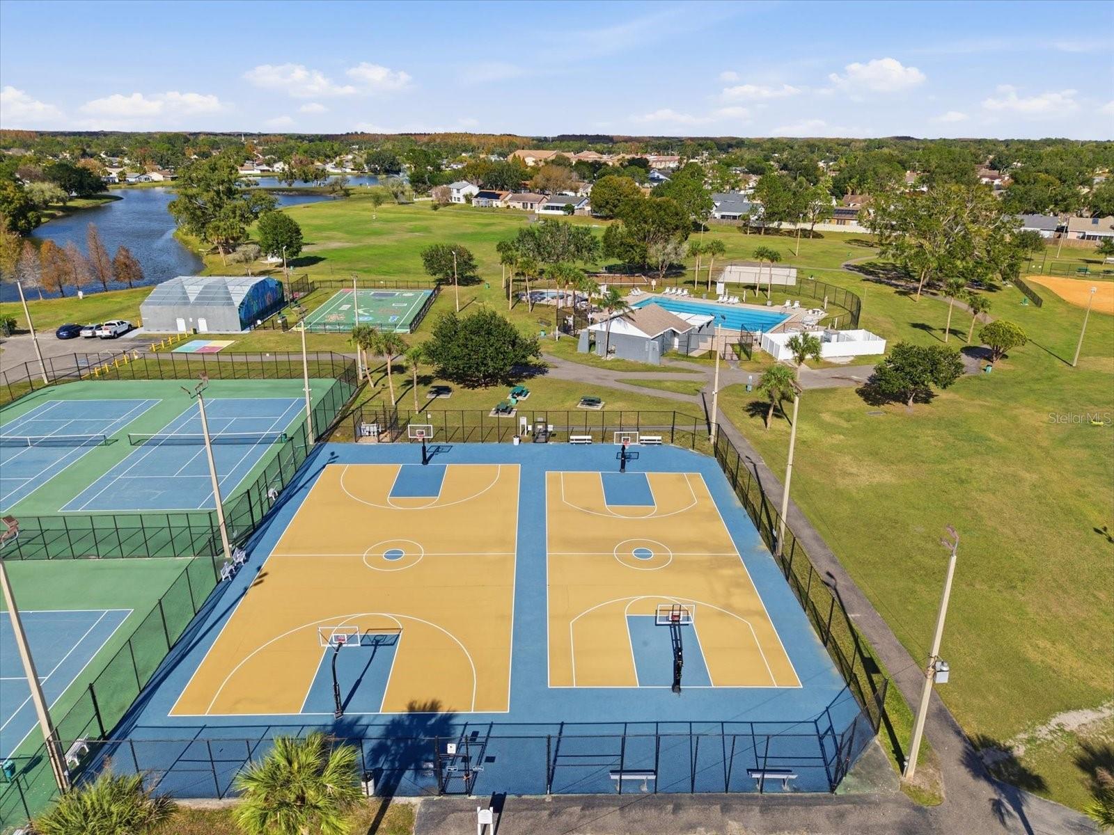 BELLEFIELD VILLAGE - Residential