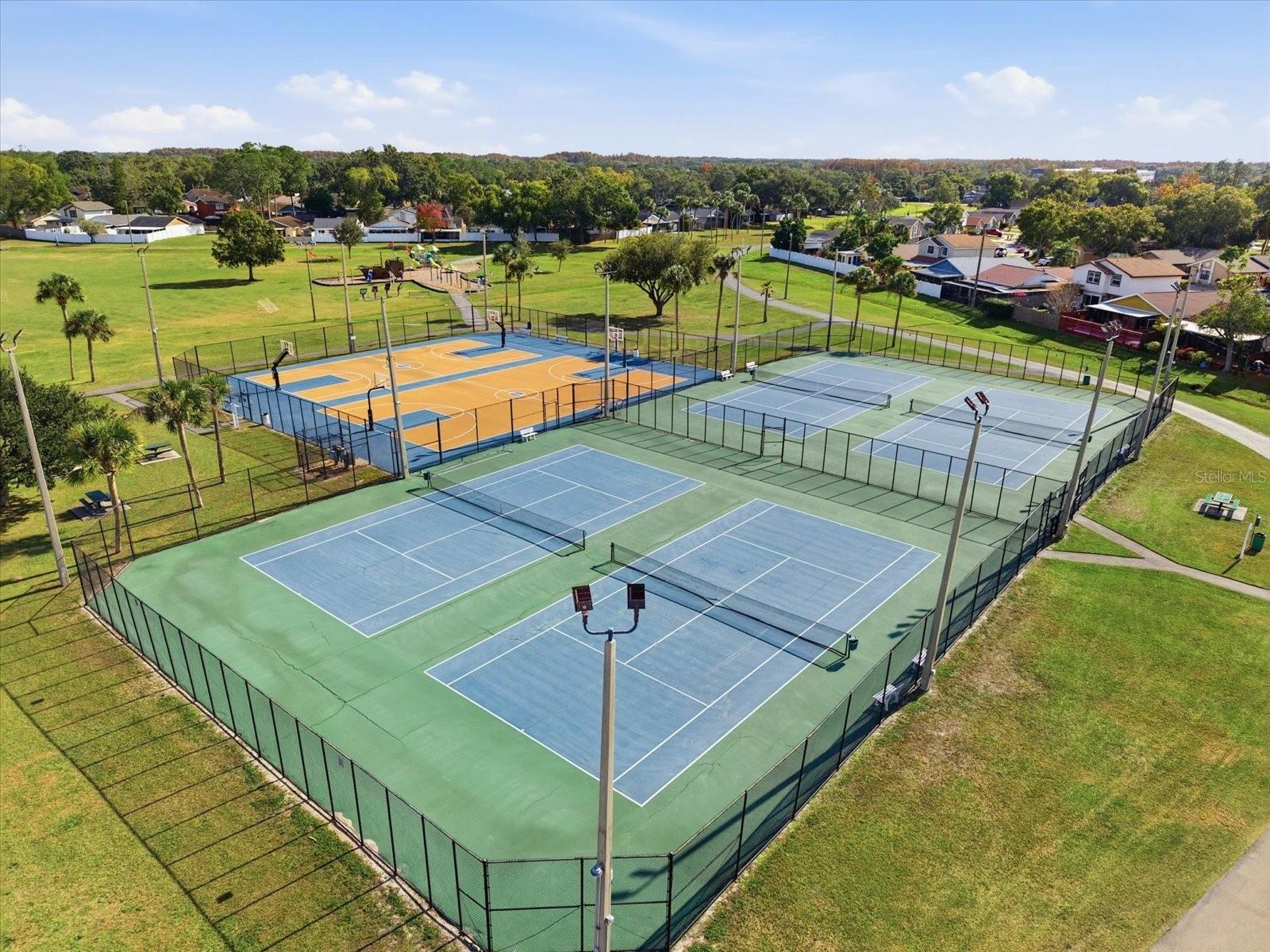 BELLEFIELD VILLAGE - Residential