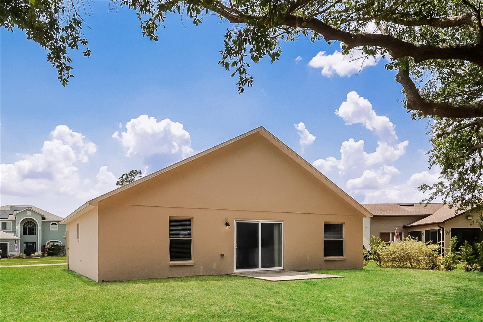 PEPPERTREE AT CYPRESS WOODS U1 - Residential Lease