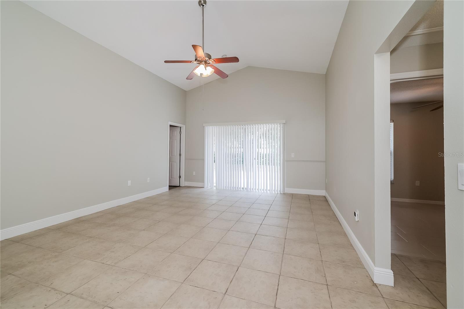 PEPPERTREE AT CYPRESS WOODS U1 - Residential Lease