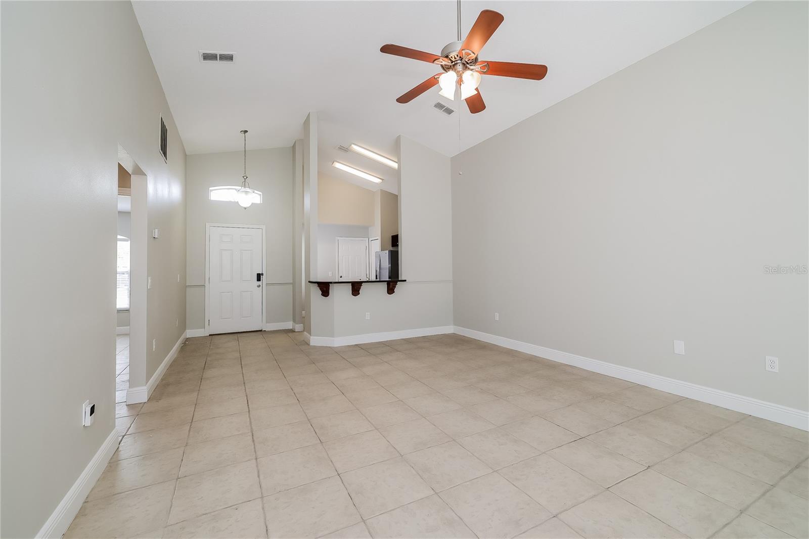 PEPPERTREE AT CYPRESS WOODS U1 - Residential Lease