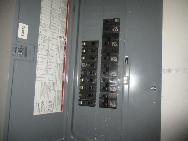 HERNANDO OAKS PH 3 - Residential