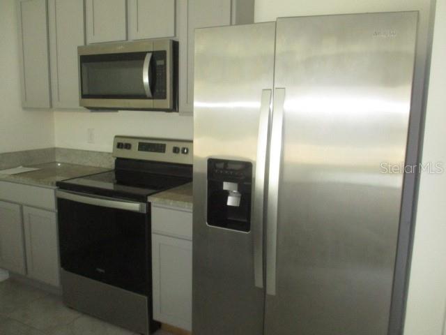 HERNANDO OAKS PH 3 - Residential