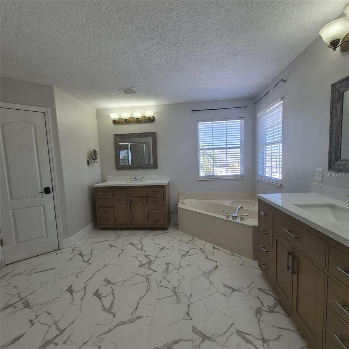 TIMBER ISLE - Residential